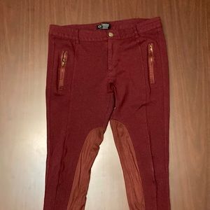 Ci Sonó large maroon skinny pants